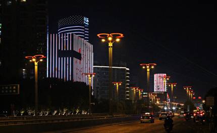 華體科技智慧路燈“桂冠”榮光璀璨合肥！